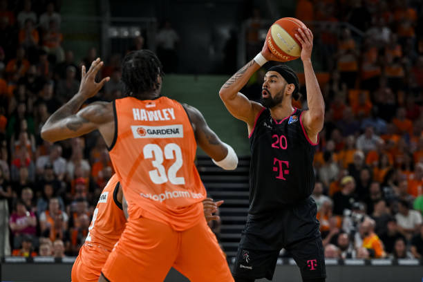 而许龙一则 而许龙一则