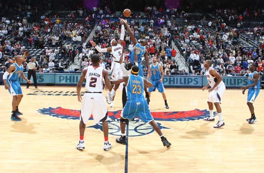 防线上的钢 防线上的钢