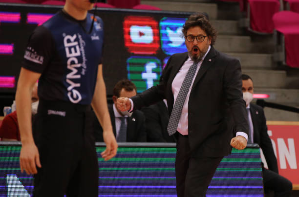 拉戈萨租借 拉戈萨租借