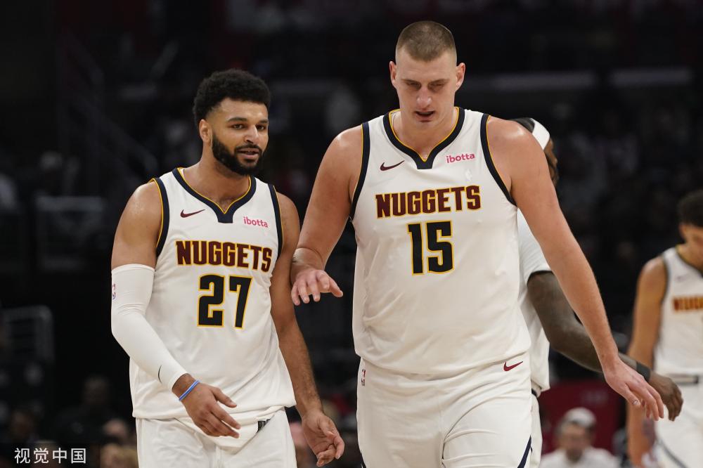 终在世界舞 终在世界舞